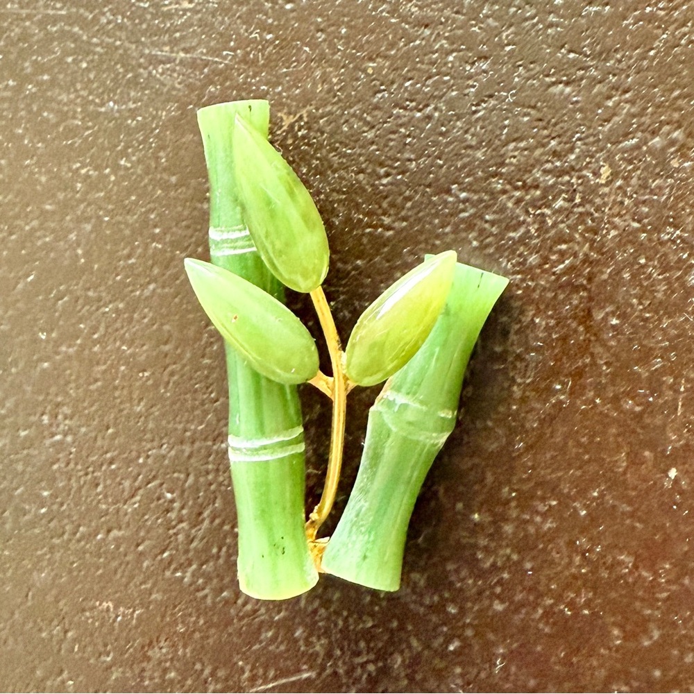Antique Vintage Genuine Jade Brooch in Bamboo Design